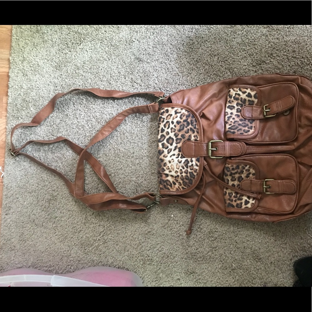 Cheetah Print Crossbody